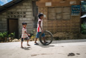 Komunidad: Life in Rural Philippines
